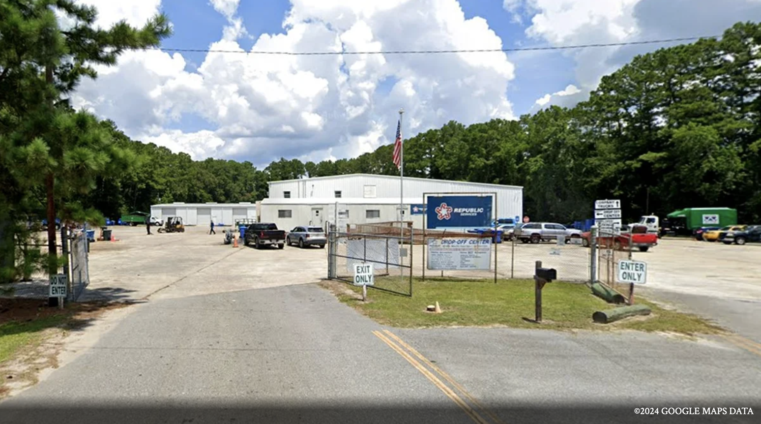 Lesbian Georgia welder cites sex discrimination in EEOC complaint against her employer